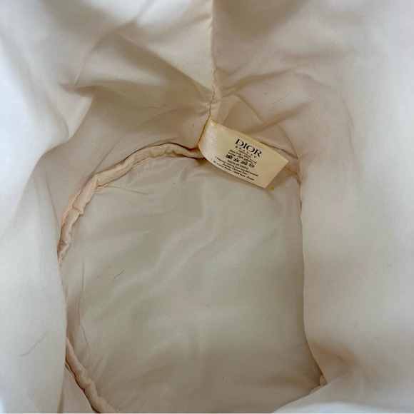 AUTHENTIC Dior Beige Drawstring Cosmetic Bag - Picture 3 of 5